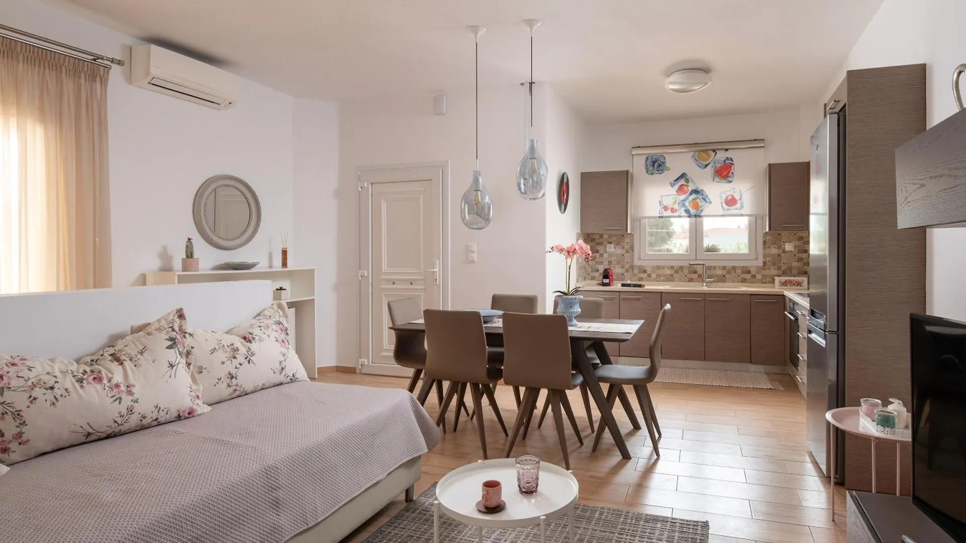 Lakis House Nikiti Apartment Greece